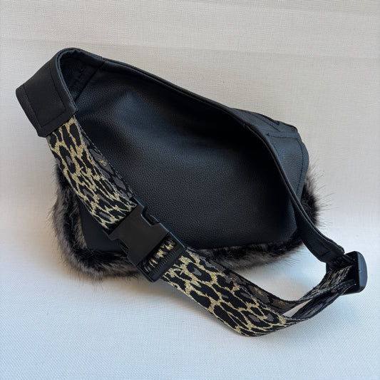 Riñonera "Elegant Luxury Cat Touch Top" · Polipiel · Pieza Única Núm. 18278