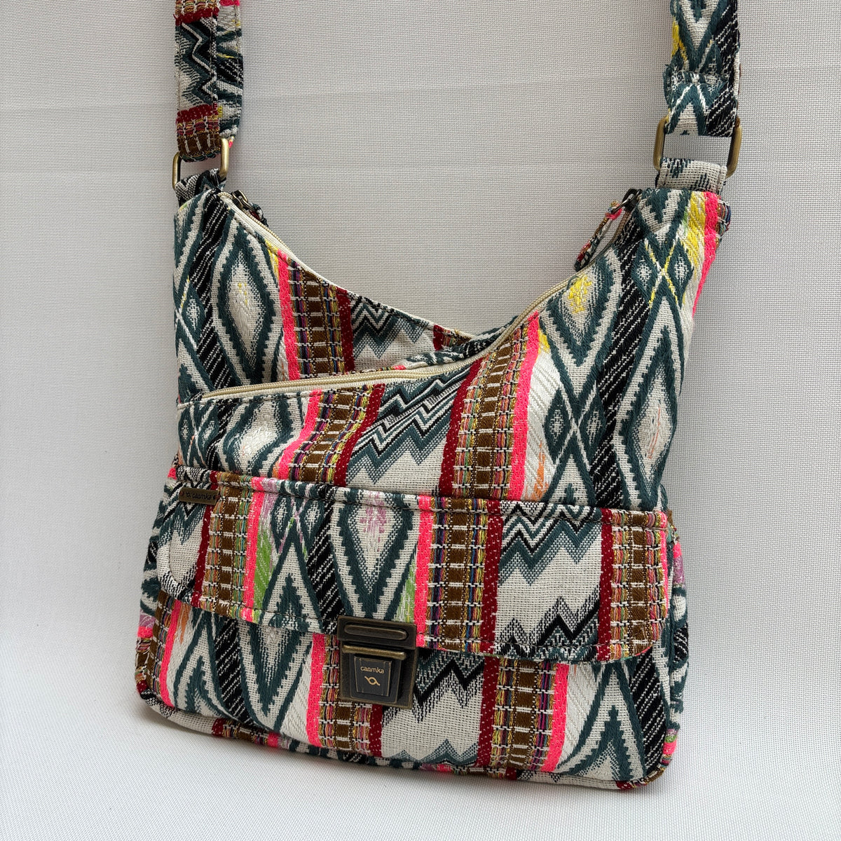 Bolso Bandolera Súper Caomka "Boho Urban Mix" · Pieza Única Núm. 19052