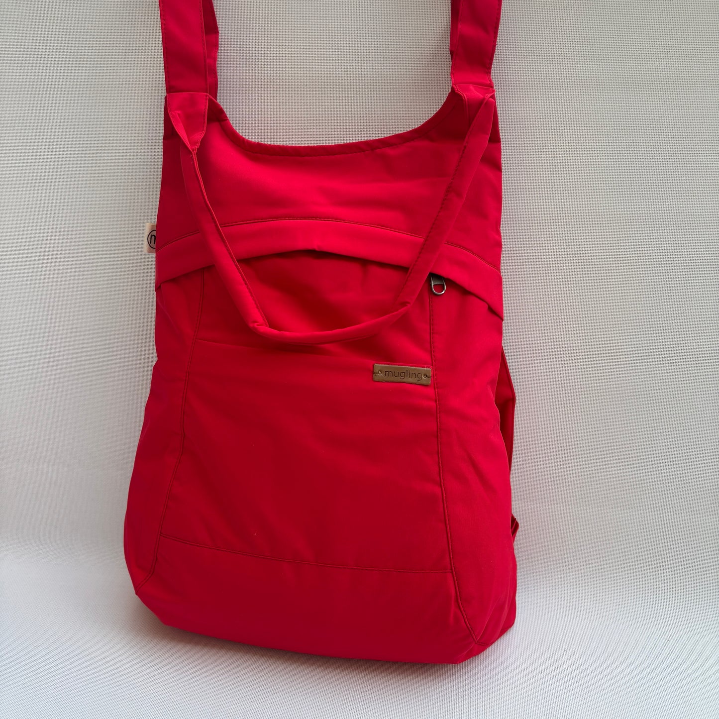 Mochila Impermeable "Everest" Color Rojo Pasión · Súper ligera · Pieza 17595