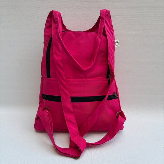 Mochila Impermeable "Everest" Color Fucsia · Súper ligera · Pieza 17596