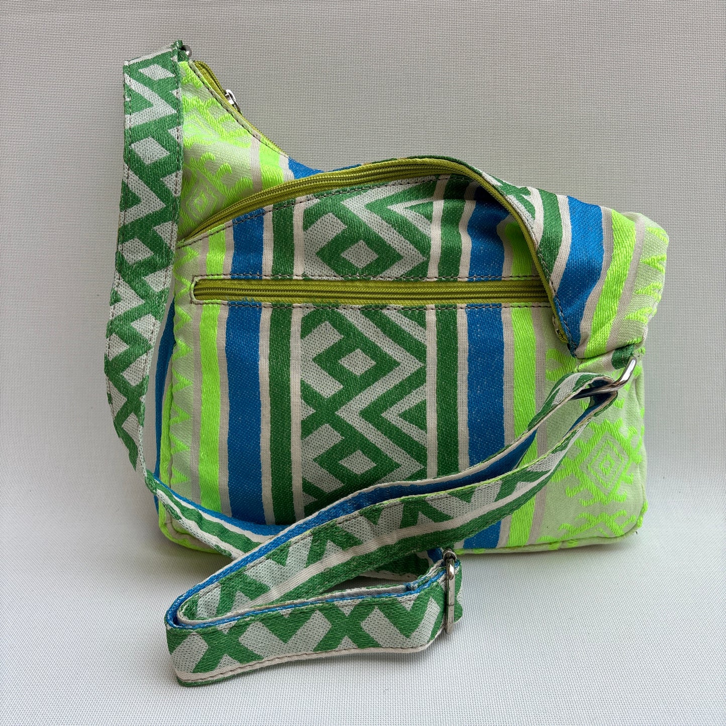 Bolso Bandolera Súper Caomka "Green Electric" · Pieza Única Núm. 19047