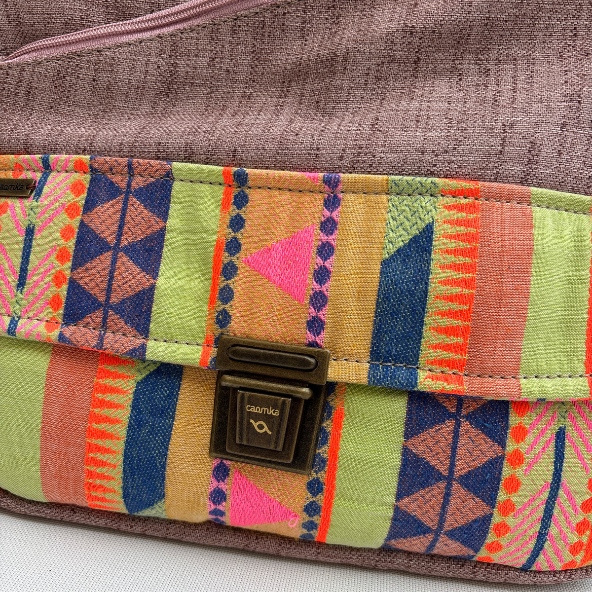 Bolso Bandolera Súper Caomka "Sunset Nomad Pop" · Pieza Única Núm. 19040