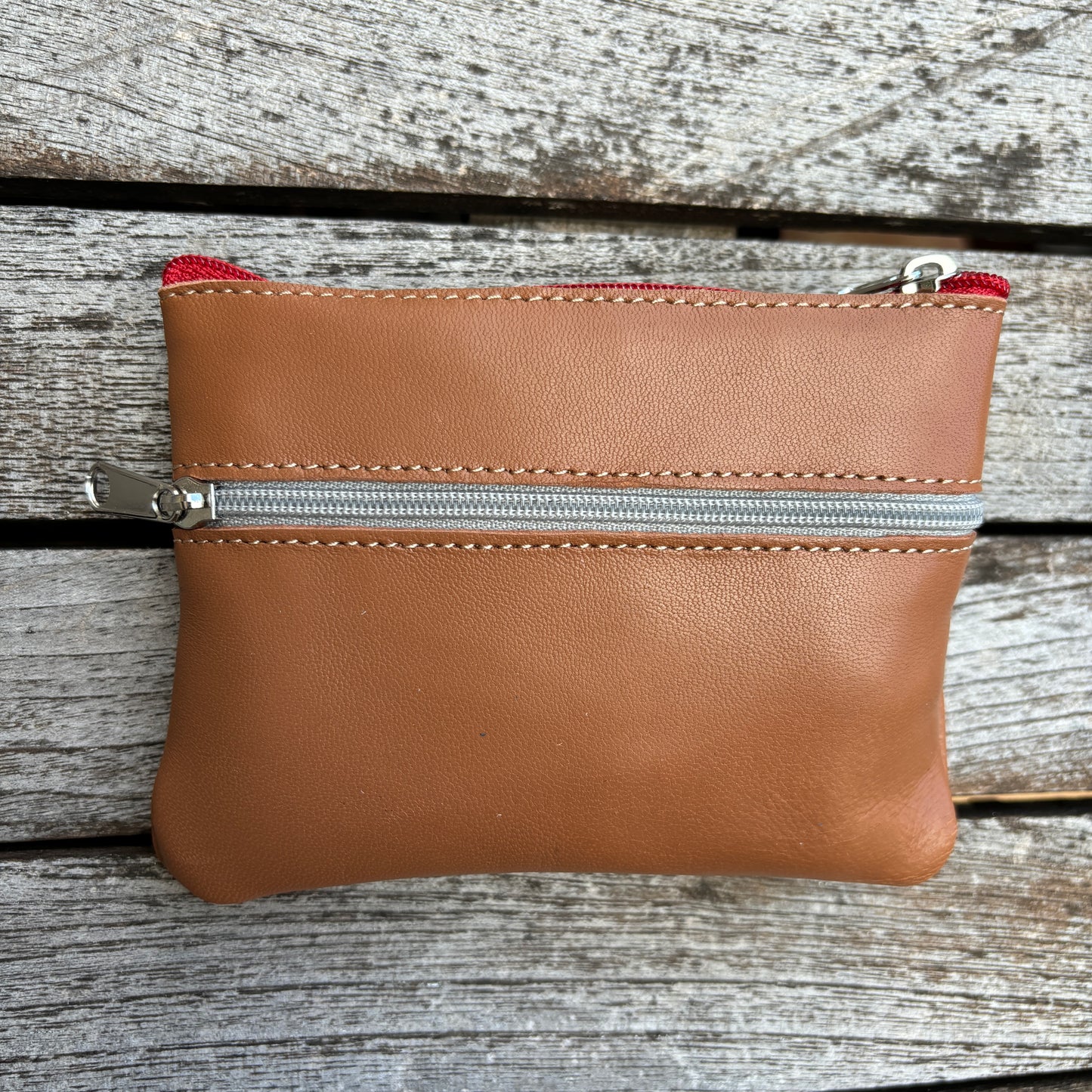 Monedero CAOMKA en piel · Pieza Única Núm. 15955