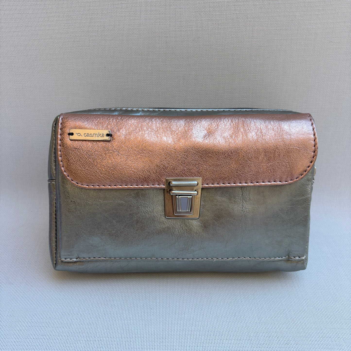 Riñonera Urban "Metal Silver & Rosé" · Piel · Pieza Única Núm. 19142