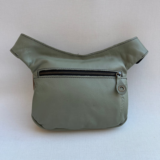 Special Verde Tomillo & Beige · Piel natural BioCuir® · Pieza Exclusiva Núm. 14384