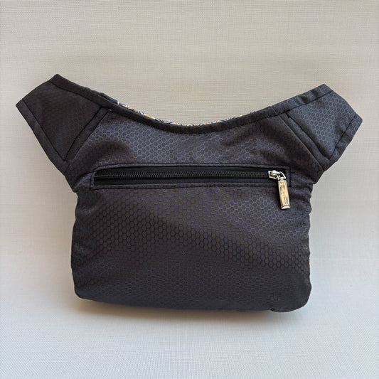 Riñonera "Special Black & Geometric" + Bolsillo trasero · Impermeable ·Pieza Única Núm. 18662