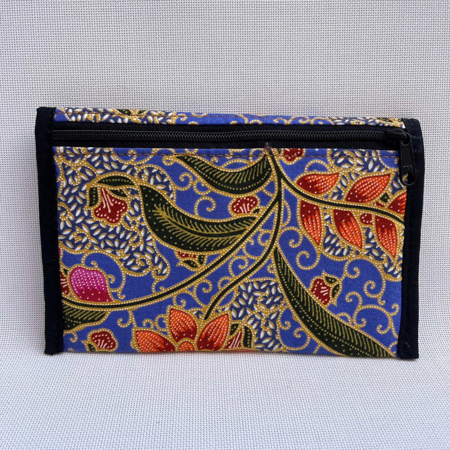 Monedero Plano CAOMKA "Bali 2024" · Pieza Única Núm. 15113