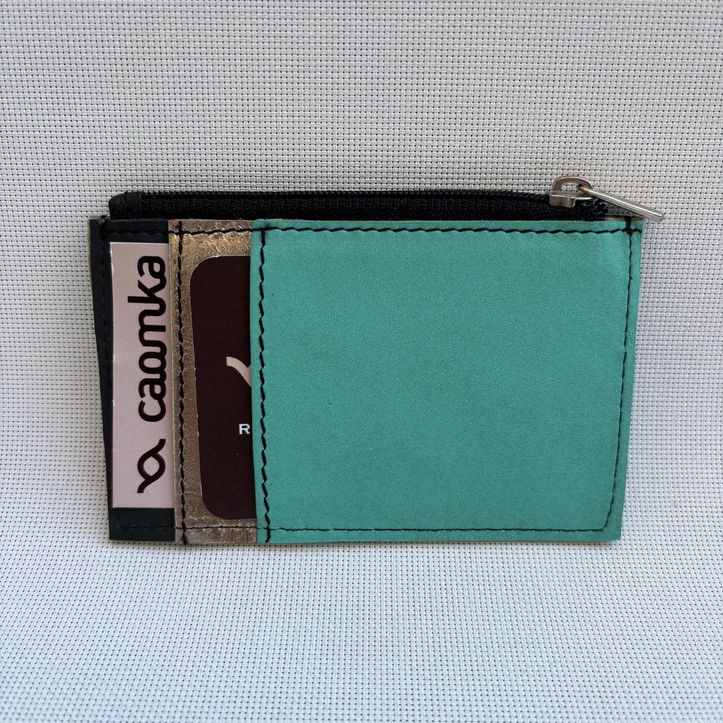 Monedero Micro CAOMKA · Piel natural · Pieza Única Núm. 16890