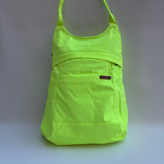 Mochila "Bhaktapur" Verde Fluor · Pieza Exclusiva 19235