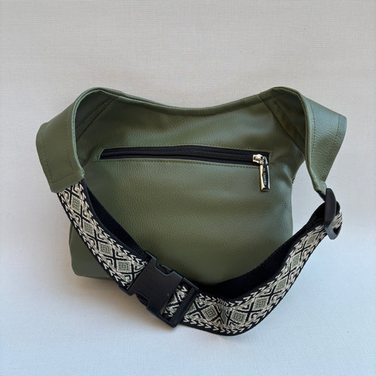Riñonera "Green Top Plus" + Bolsillo trasero · Polipiel · Pieza Exclusiva Núm. 16940