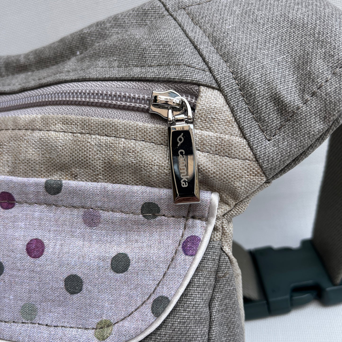 Special Elegant Gray & Dots · Impermeable · Pieza Única Núm. 13614