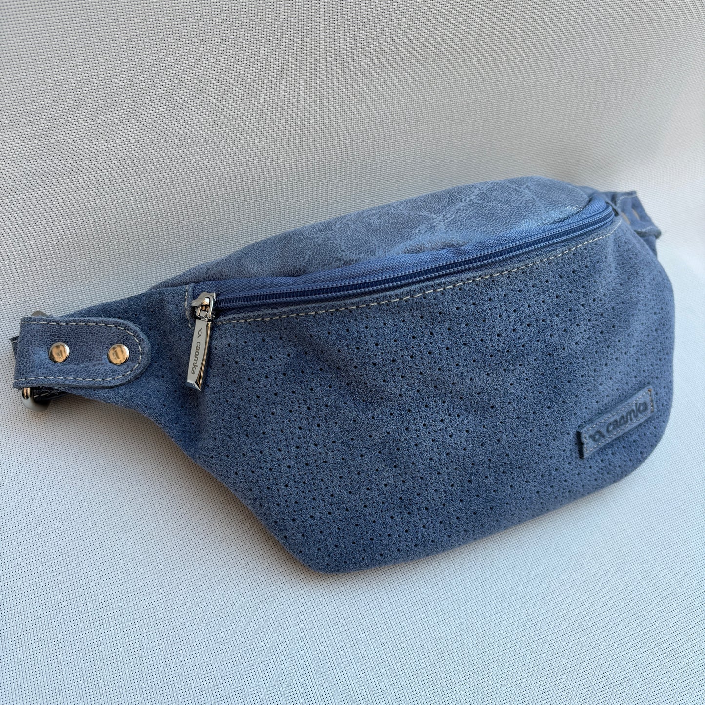 Riñonera "Elegant Retro Chic Blue Jeans" · Piel / Cuero · Pieza Exclusiva Núm. 16942