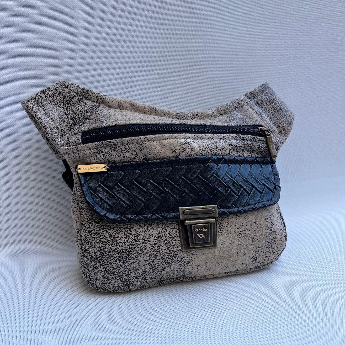 Besonderes Schwarz-Altgold-Unikat Nr. 13363