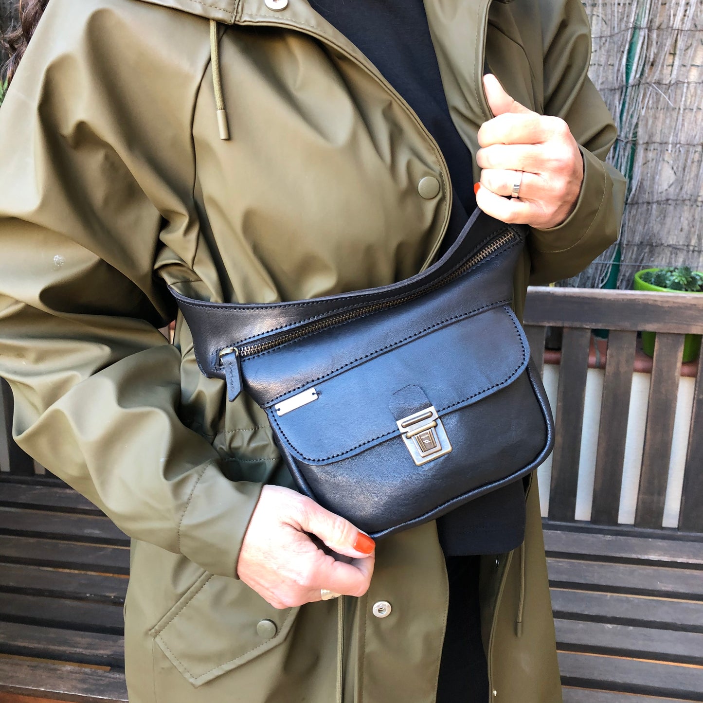 Mini EcoFast Classic Black Old Gold. Natural leather ECO FAST® Exclusive Part No. 6647