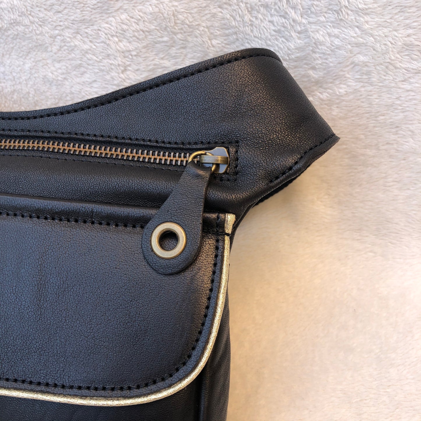 Special Black Old Gold Plus Natural leather BioCuir® Exclusive Piece No. 9068