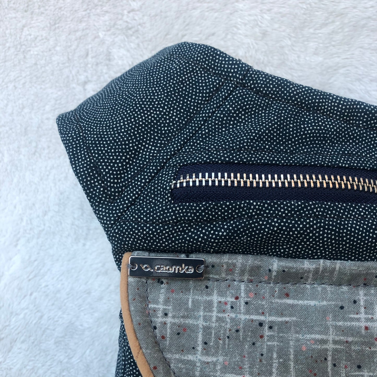 Japanese Waves Luxury. Exclusive Piece No. 6979