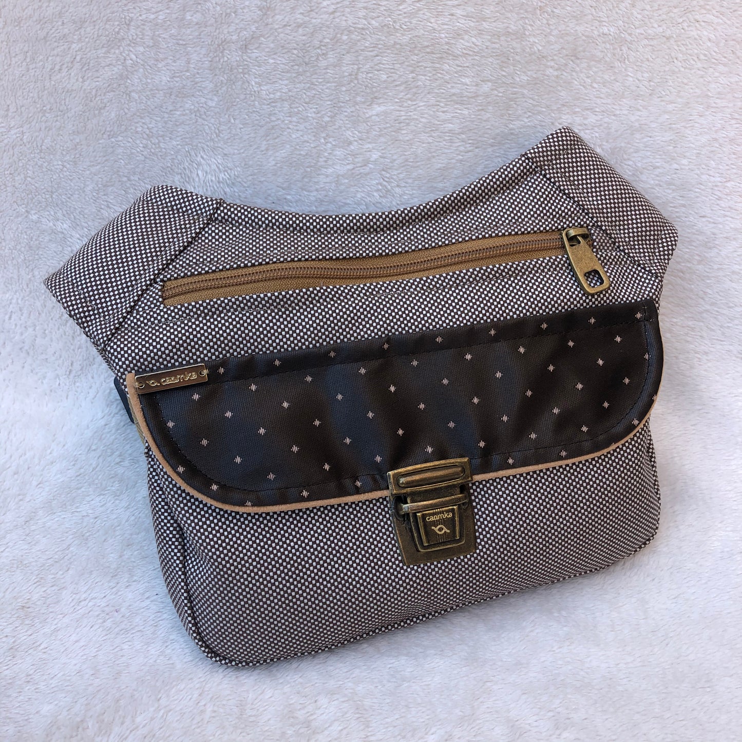 Special Brown Fall Plus. Pieza Exclusica Núm. 7001