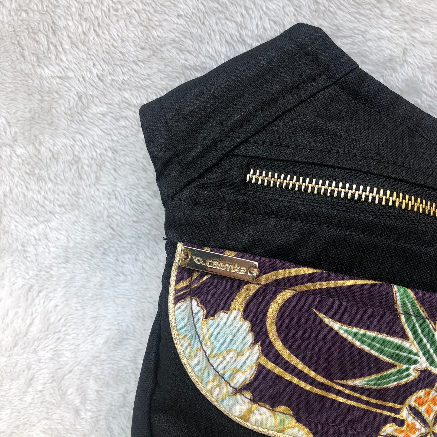 Special Black Golden Japanese. Unique Piece No. 7051