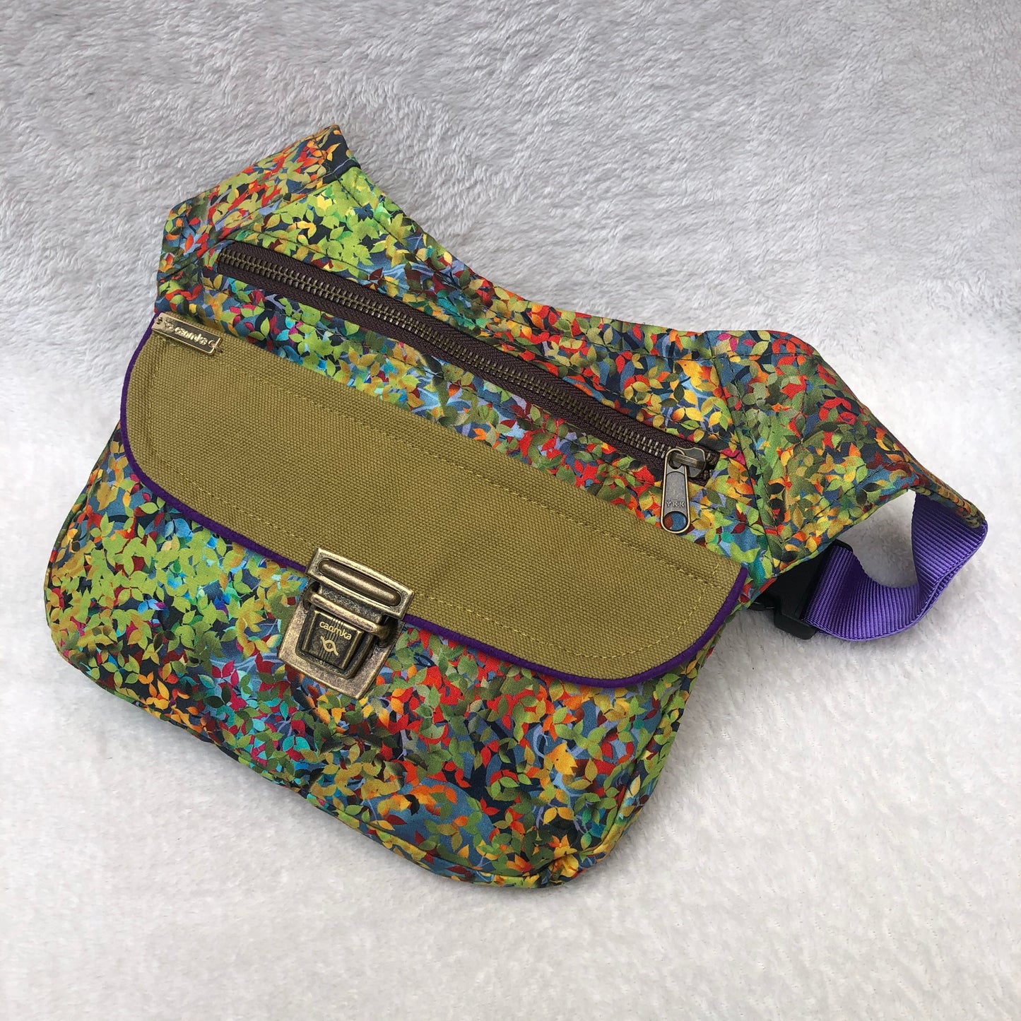 Special Spring Colors. Unique Piece No. 6926