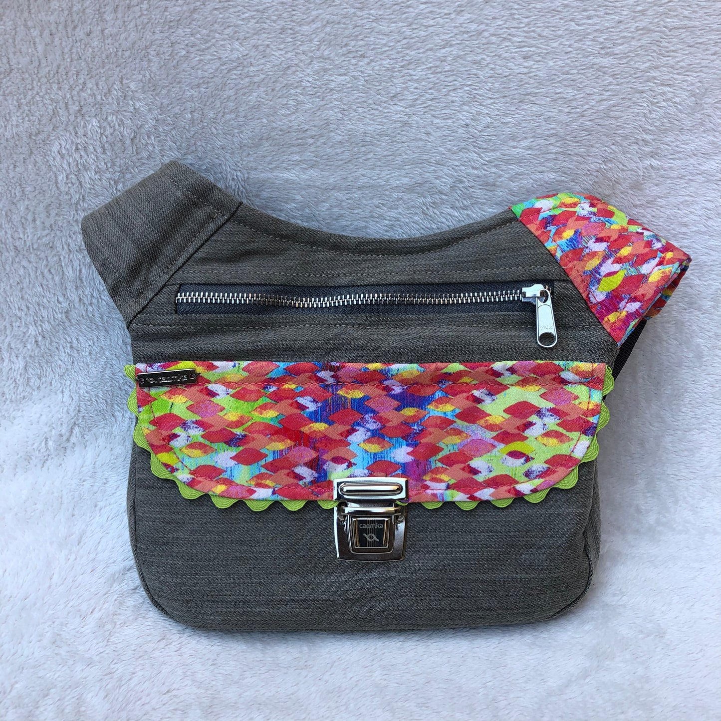 Special Elegant Colors Unique Piece No. 5852