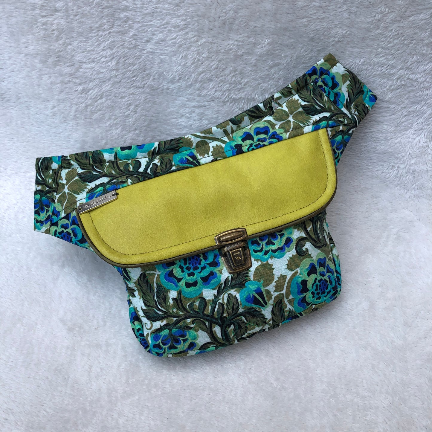 Special Mini Spring Flowers · Pieza Exclusiva Núm. 6320