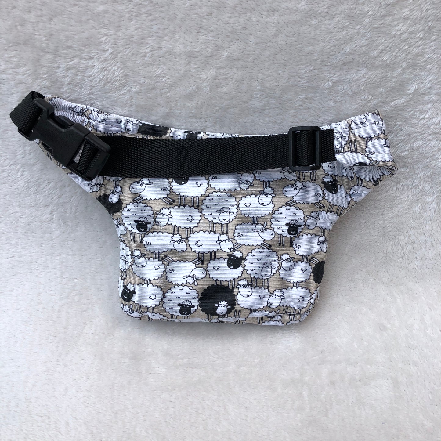 Kids · Girl/girl design: "Sheeps" · Unique Piece No. 5563