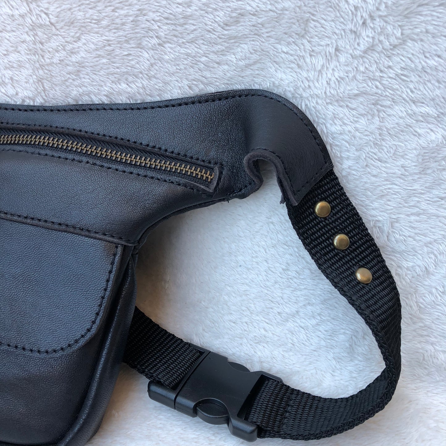 Mini Tops Black "Premium" Old Gold Natural leather BioCuir® Unique Piece No. 6819