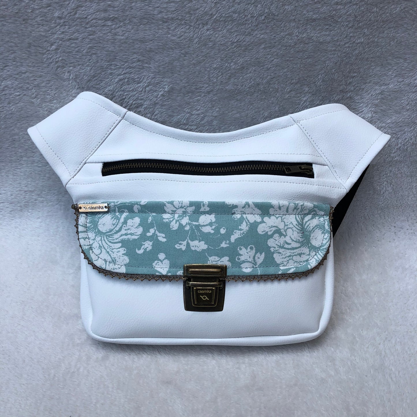 Special White Summer Vegan Leather Unique Piece No. 7217