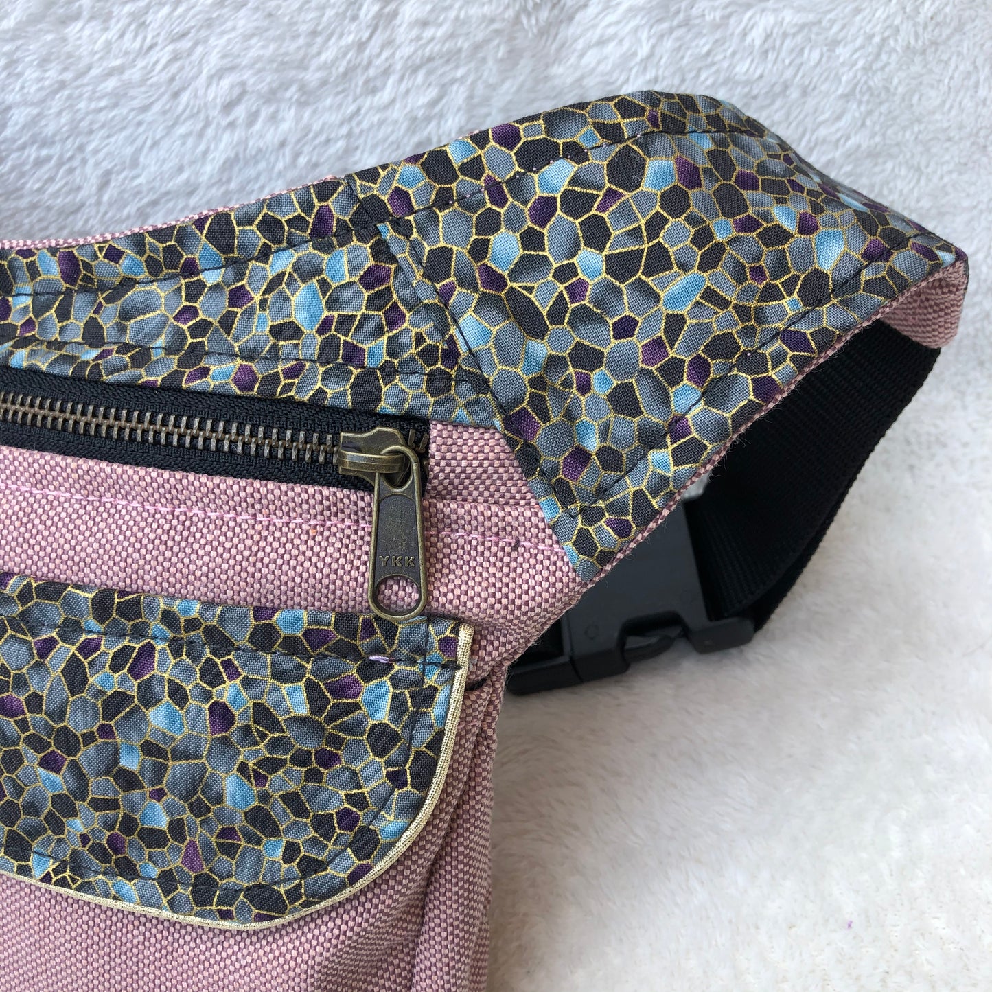 Special Elegant Pink Trencadís · Pieza Única Núm. 7237