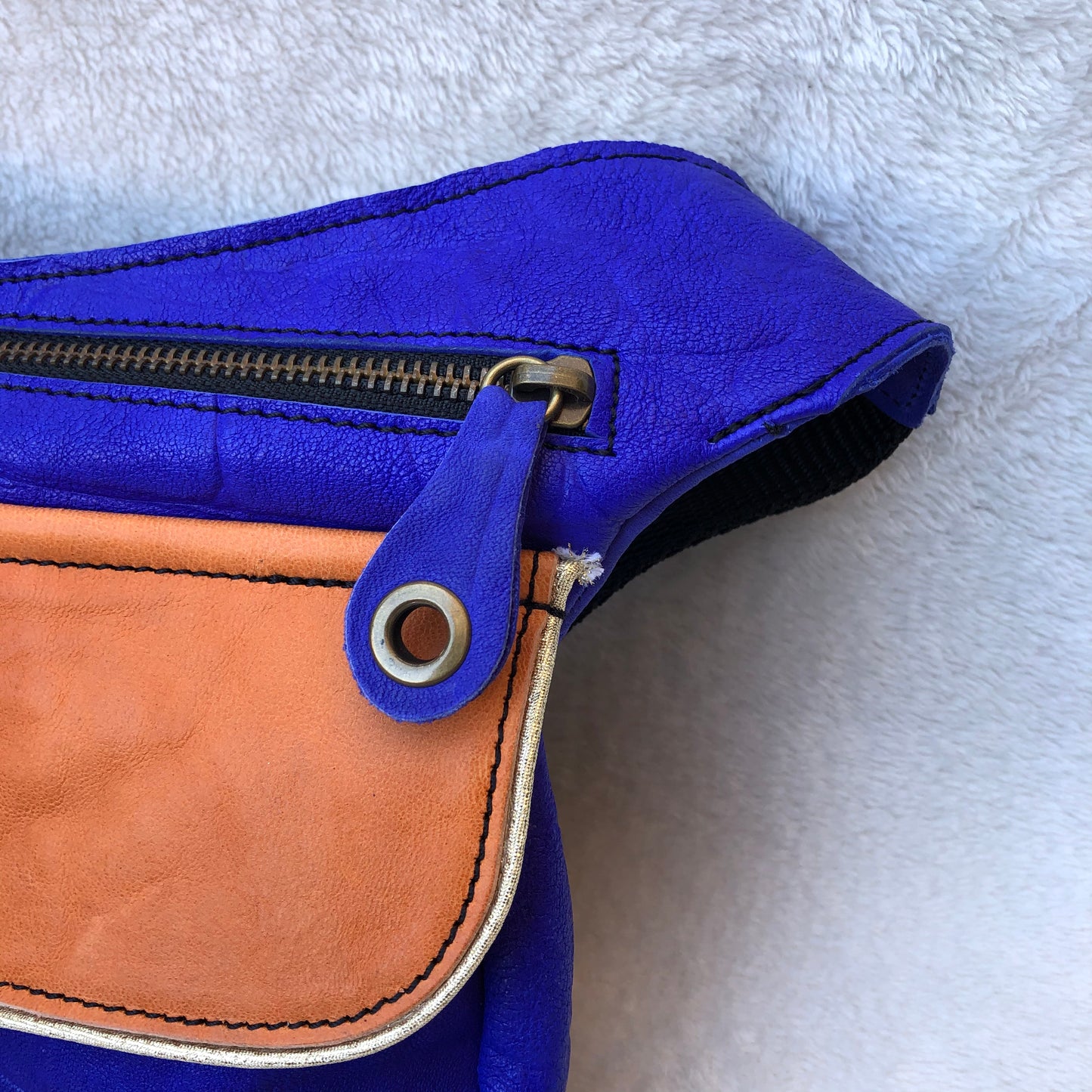 Summer Electric Blue · Piel natural BioCuir® · Pieza Exclusiva Núm. 7325