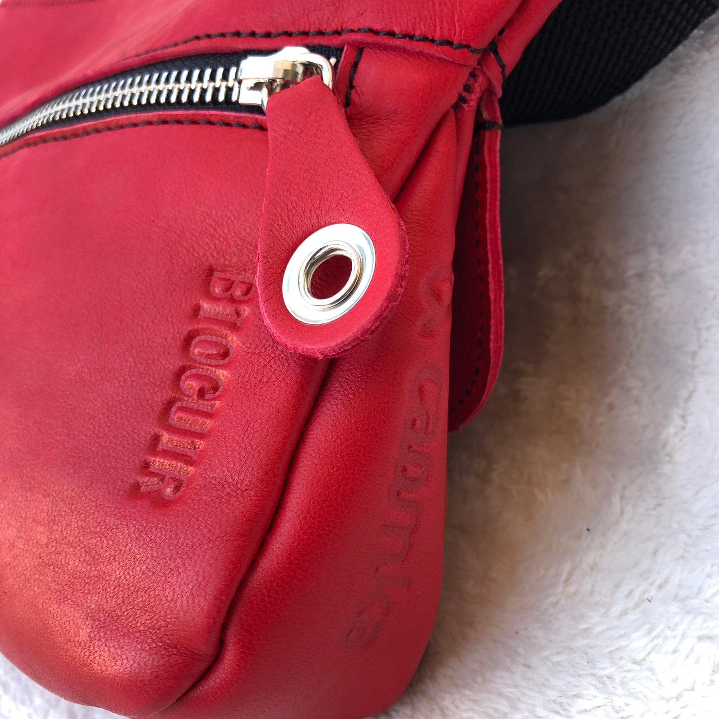 Mini Summer Ferrari Red Natural leather BioCuir® Exclusive Piece No. 7445