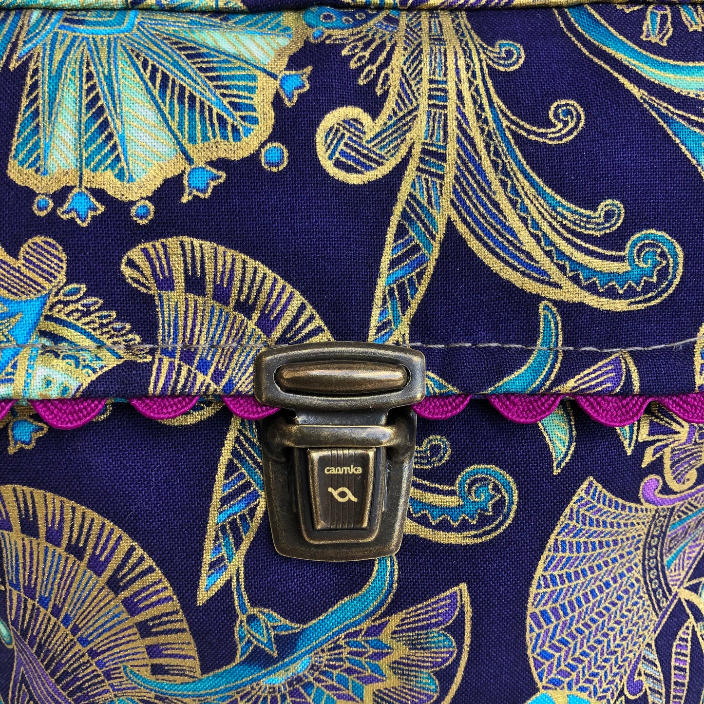 Mini Special Amazing Persian · Pieza Única Núm. 7704