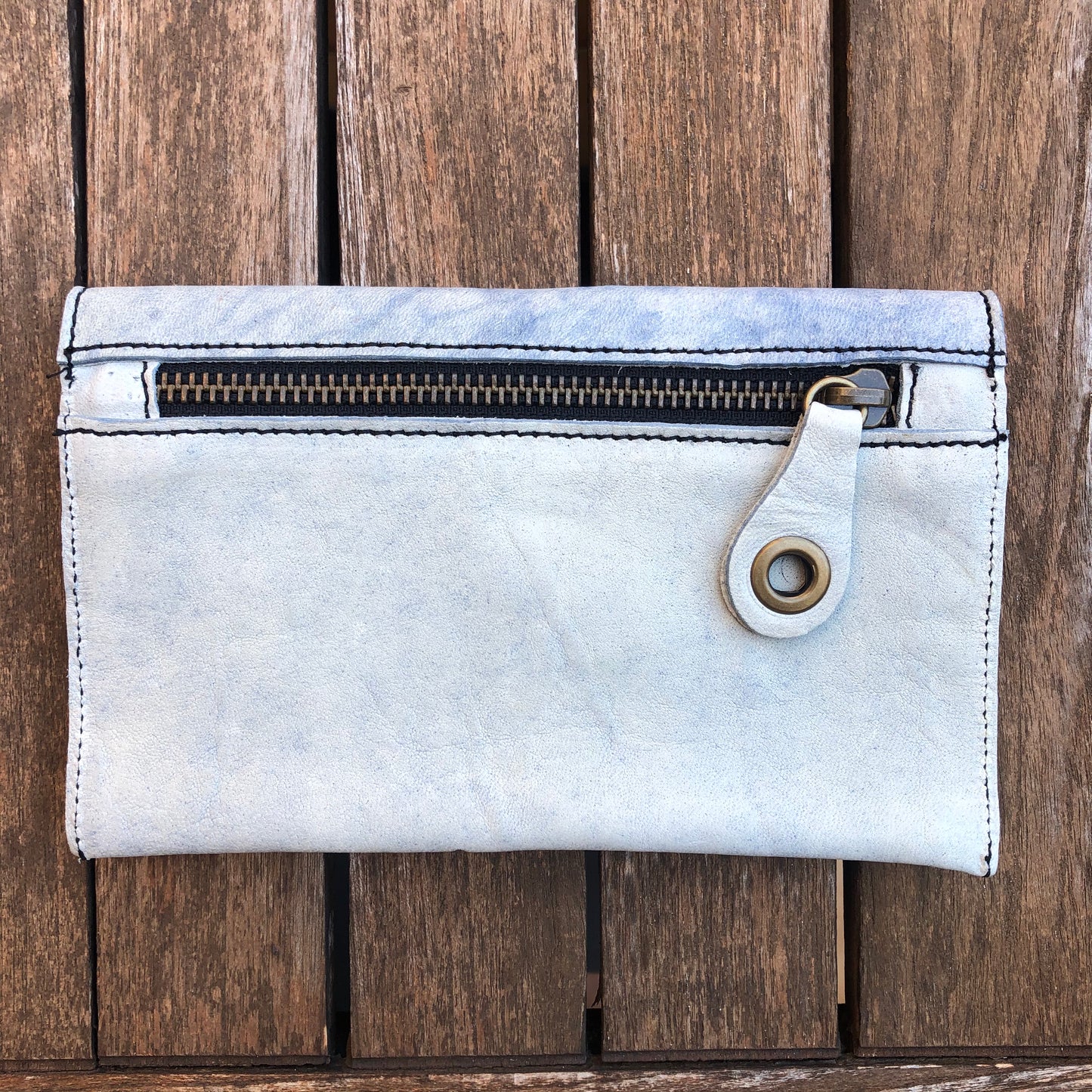 Monedero Plano CAOMKA · Piel natural BioCuir® · Pieza Exclusiva Núm. 7993