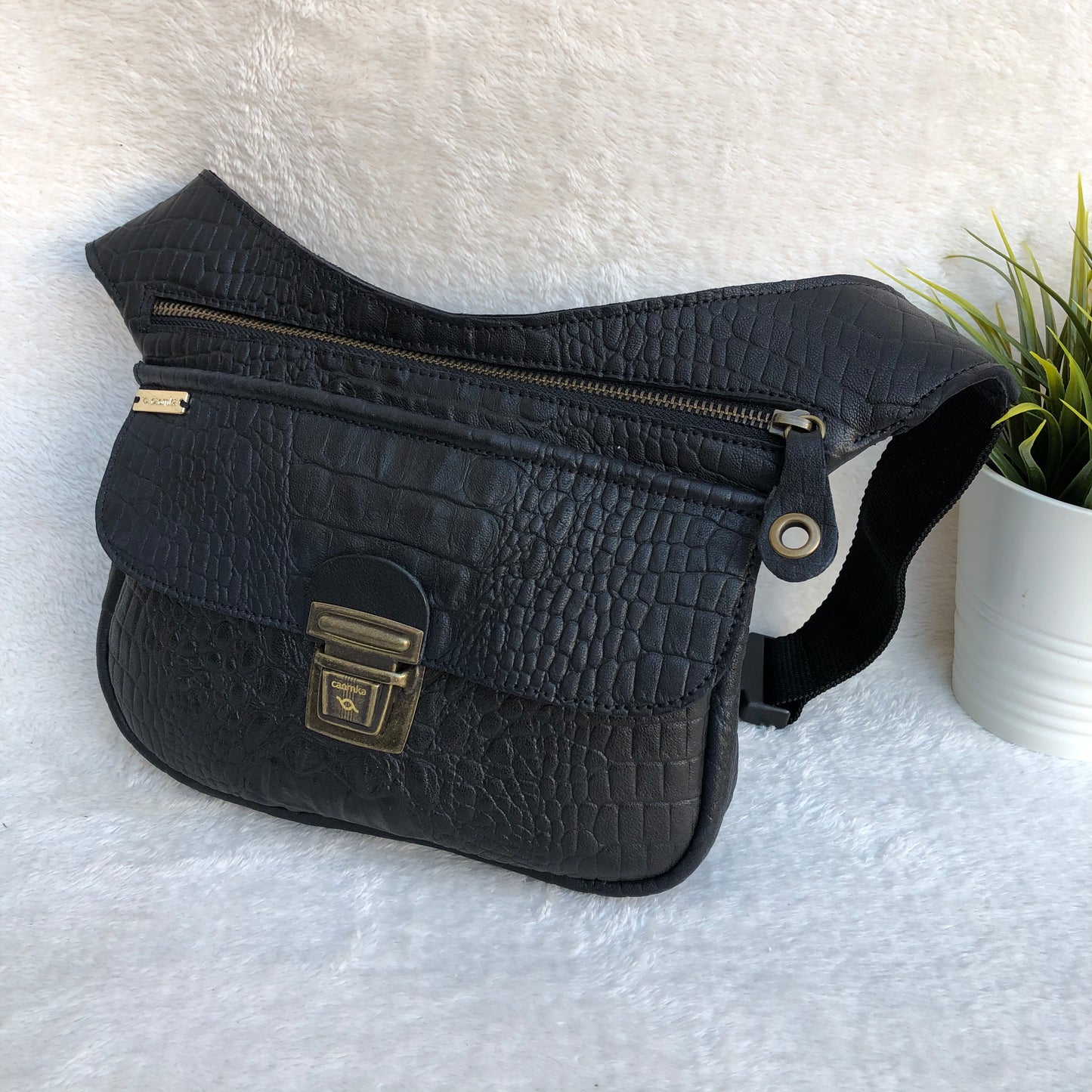 Special Black & Old Gold BioCuir® natural leather Unique Piece No. 8098