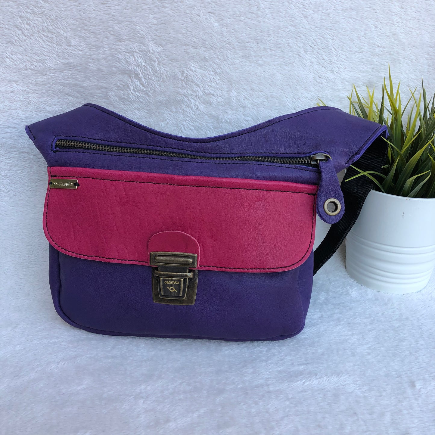 Special Purple & Fuchsia · Old Gold · Natural leather BioCuir® · Exclusive Piece No. 8284
