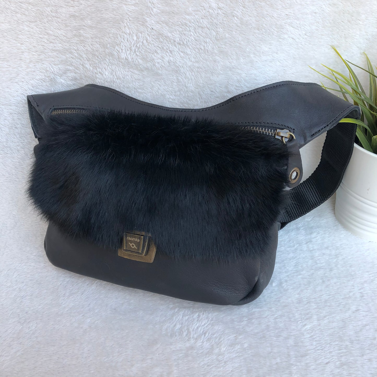 Special Black Soft & Old Gold BioCuir® Naturleder Exklusives Stück Nr. 8364