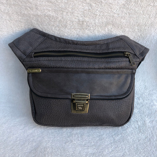 Special Winter Soft · Vegan Skin. Unique Piece No. 8405