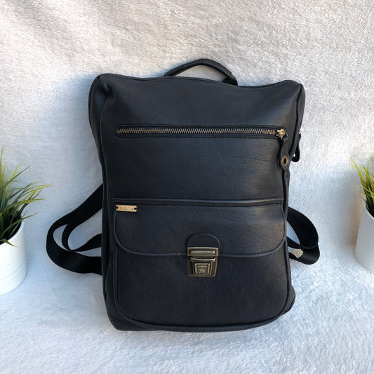 Mochila Classic "Black” Piel natural BioCuir® · Pieza Exclusiva núm. 8384