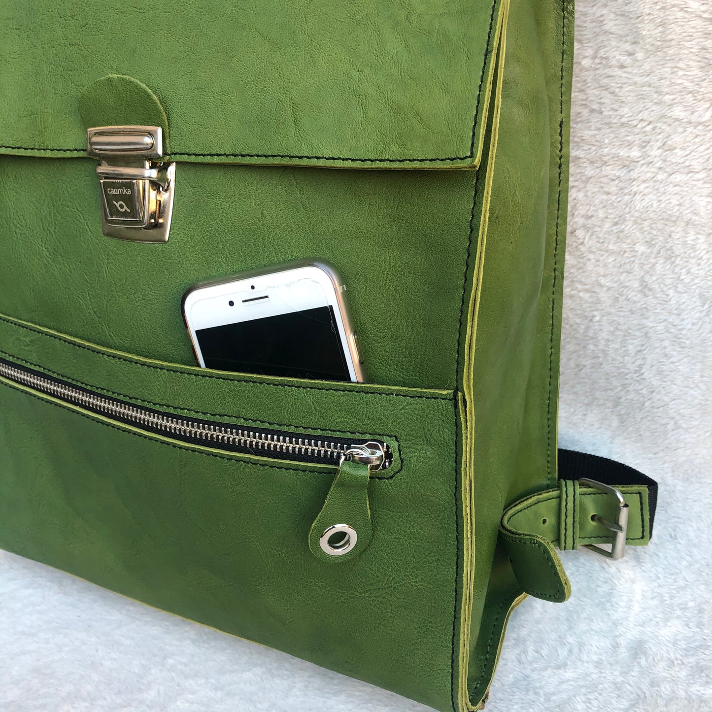 Mochila Vintage "Green” Piel natural BioCuir® · Pieza Única núm. 8394