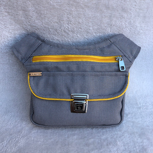 Special Elegant Yellow · Pieza Exclusiva Núm. 8513