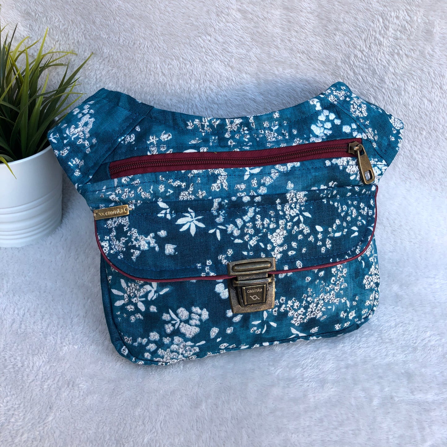 Special SnowFlowers & Old Gold Unique Piece No. 8501