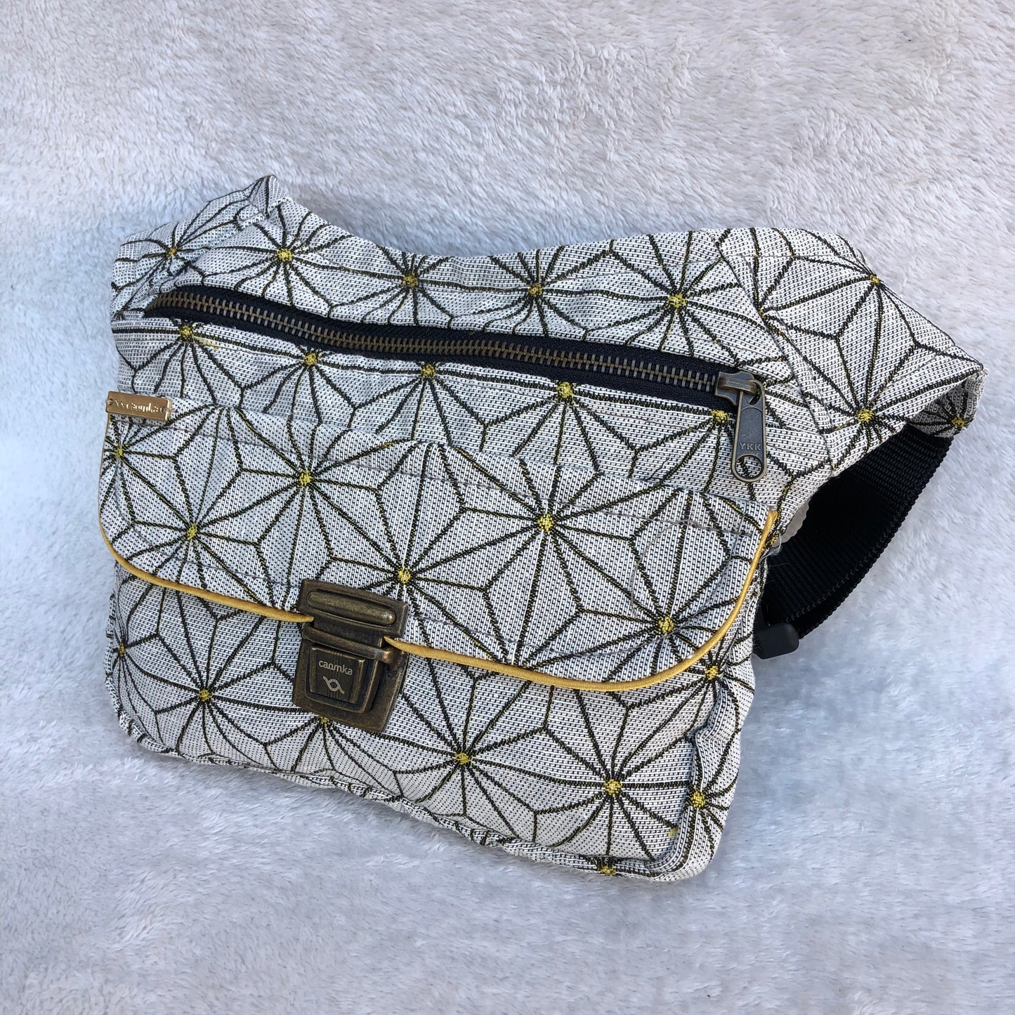 Special Elegant Geometric · Pieza Única Núm. 8506