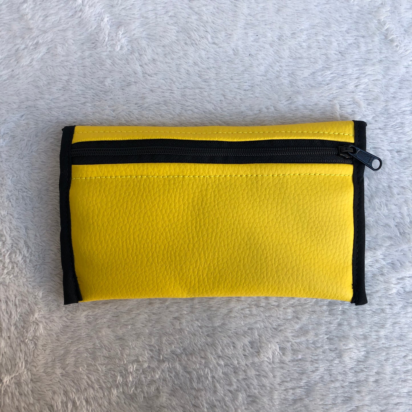 CAOMKA Flat Coin Purse Vegan Leather Exclusive Piece No. 8533