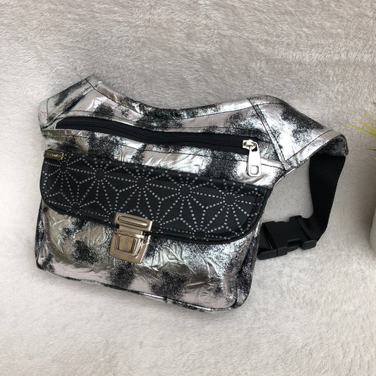 Special Premium Silver & Black · Piel Vegana. Pieza Exclusiva Núm. 8551