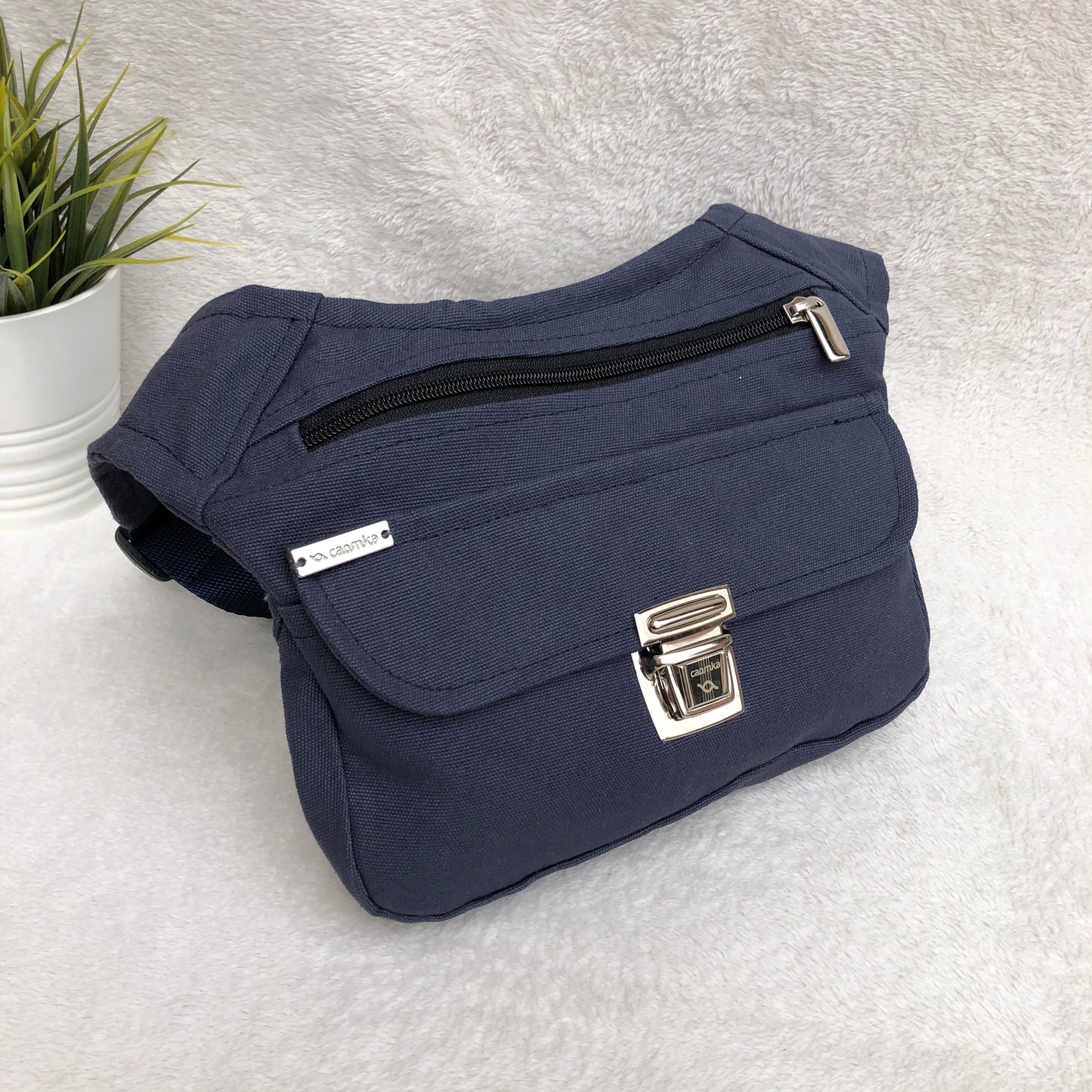 Classic Navy & Silver + Bolsillo Trasero · Pieza Exclusiva Núm. 8837
