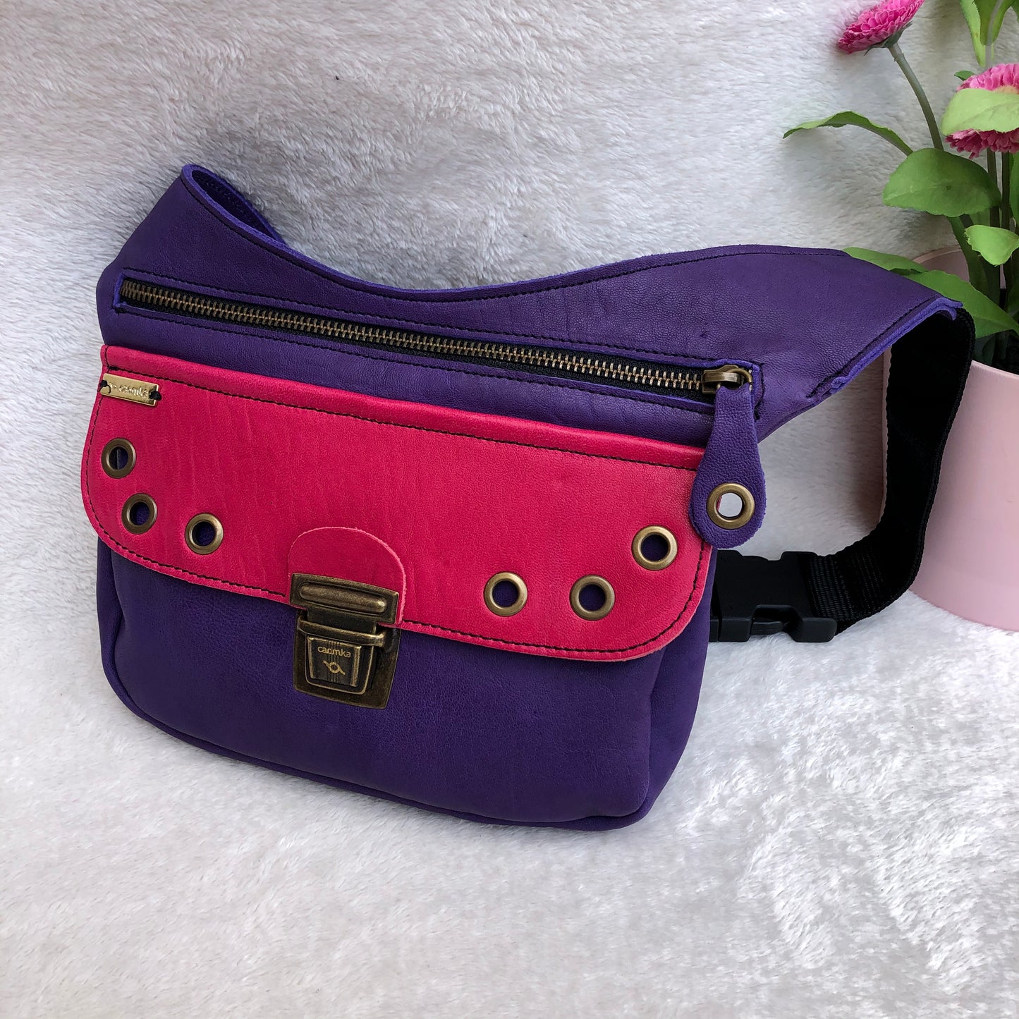 Special Purple Fantasy · Old Gold · BioCuir® natural leather · Exclusive Piece No. 8914