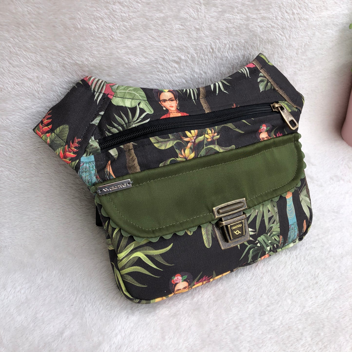 Special Frida Kahlo Nature · Pieza Única Núm. 8975