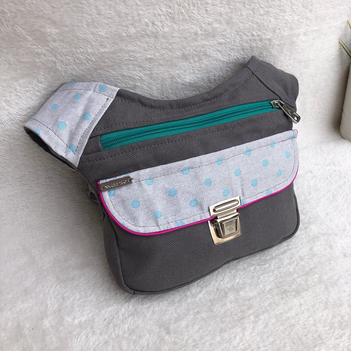 Special Gray & Dots · Pieza Única Núm. 9067