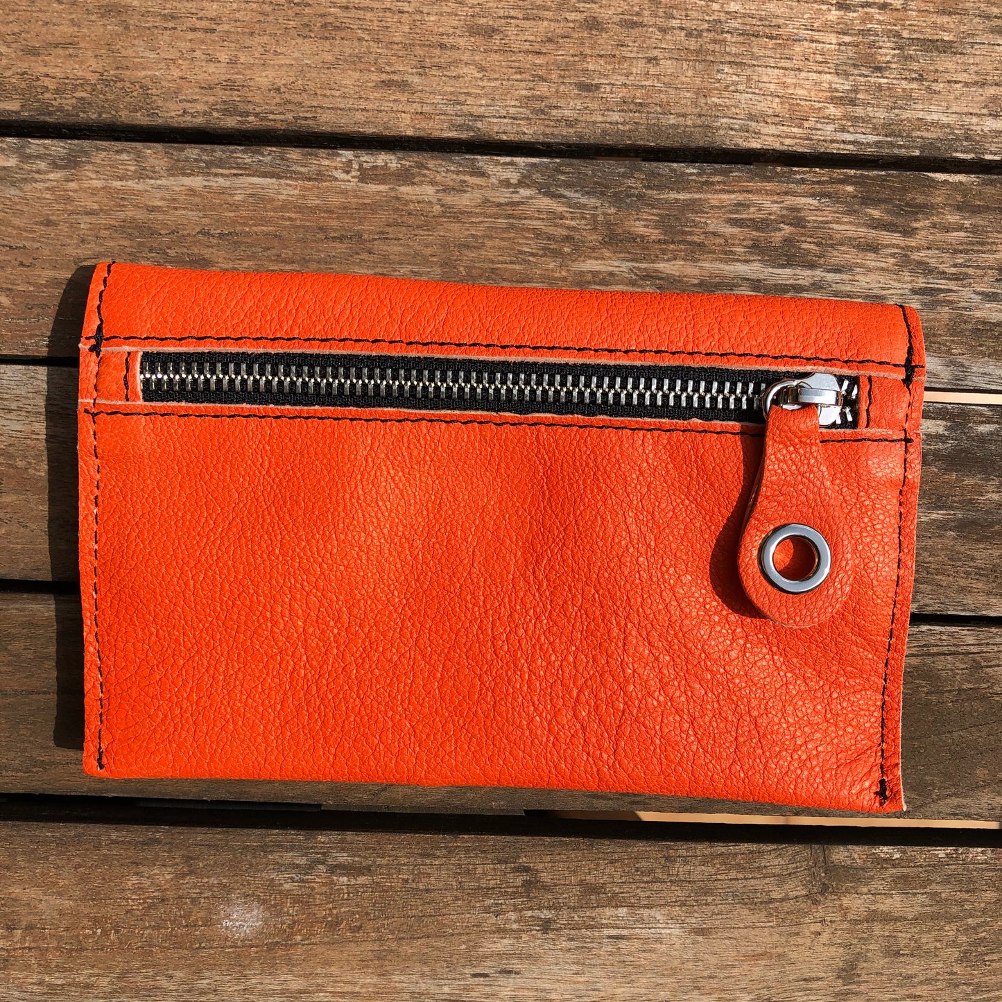 Monedero Plano CAOMKA · Piel natural BioCuir® · Pieza Exclusiva Núm. 9214