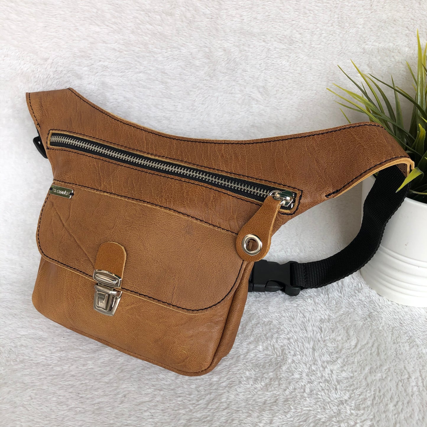 Mini Classic Brown & Silver · Piel natural BioCuir® · Pieza Exclusiva Núm. 9203